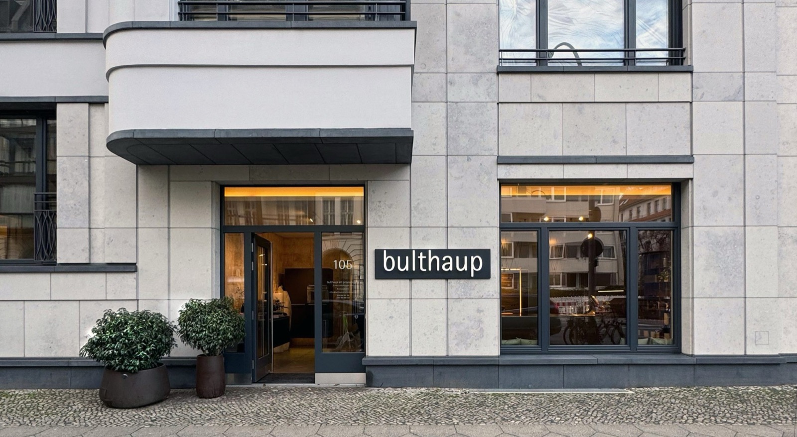 Eingang des bulthaup Küchenstudios am preußenpark, Lietzenburger Straße 105, 10707 Berlin